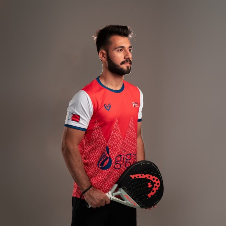 Raquettes de padel pour différents styles de jeu et niveaux