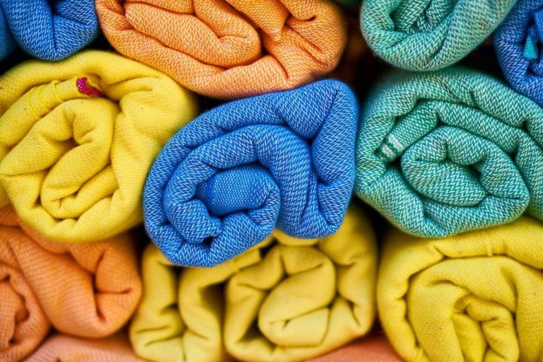 Tissu en coton de qualité avec texture soyeuse pour couture