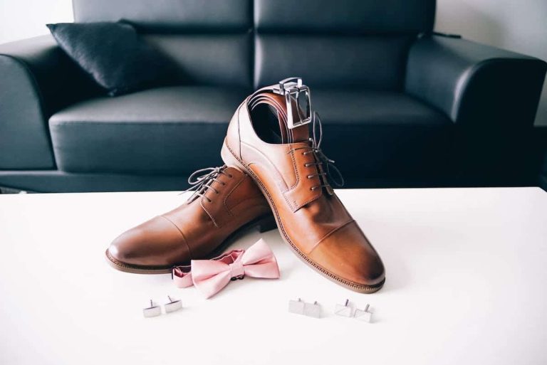 Conseils pour assortir chaussures et robe pour femmes petites