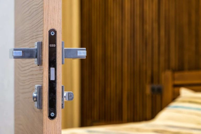 Coût d'un changement de serrure avec différents types de serrures