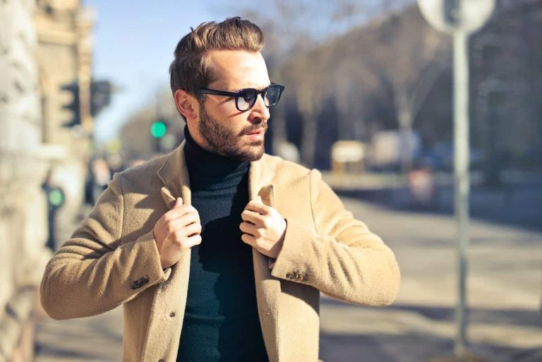 Conseils d'experts pour assortir les couleurs des vêtements masculins