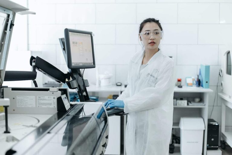 Critères essentiels pour sélectionner un laboratoire de biologie médicale