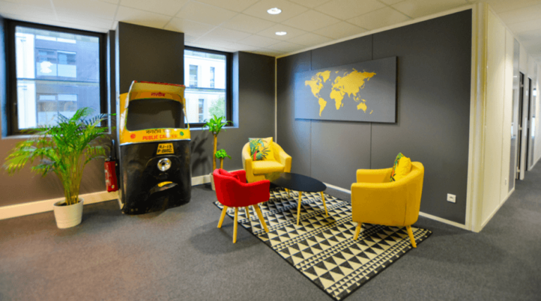 Espace de coworking moderne et convivial chez Meeting Point