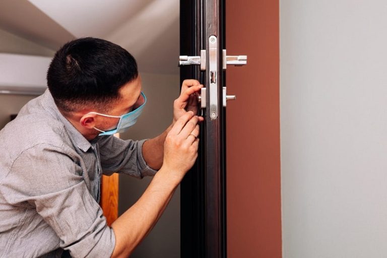 Quel est le prix d'un serrurier pour ouvrir une porte