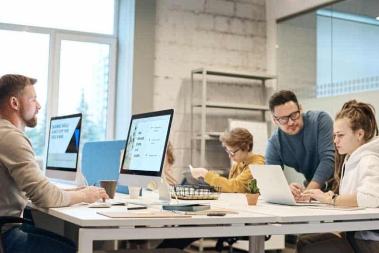 Quelle développeur informatique contacter à Rennes ?