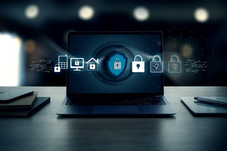 Cybersécurité protégeant les données et transactions en ligne des entreprises