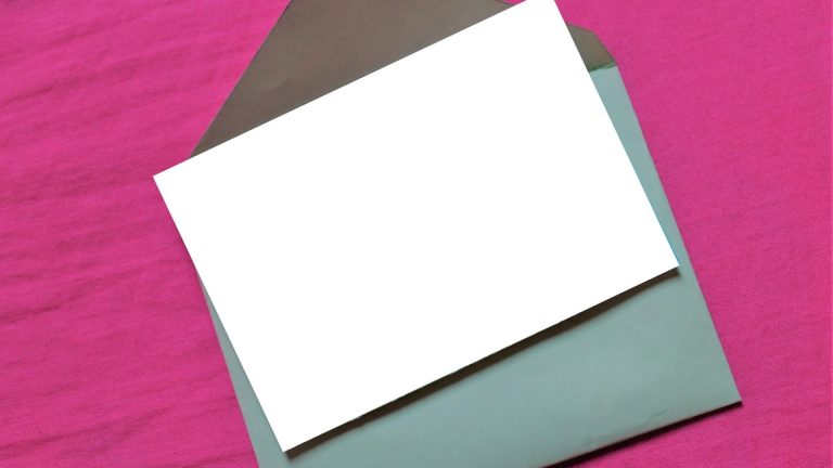 Carte d’invitation pour baptême : comment la personnaliser ?