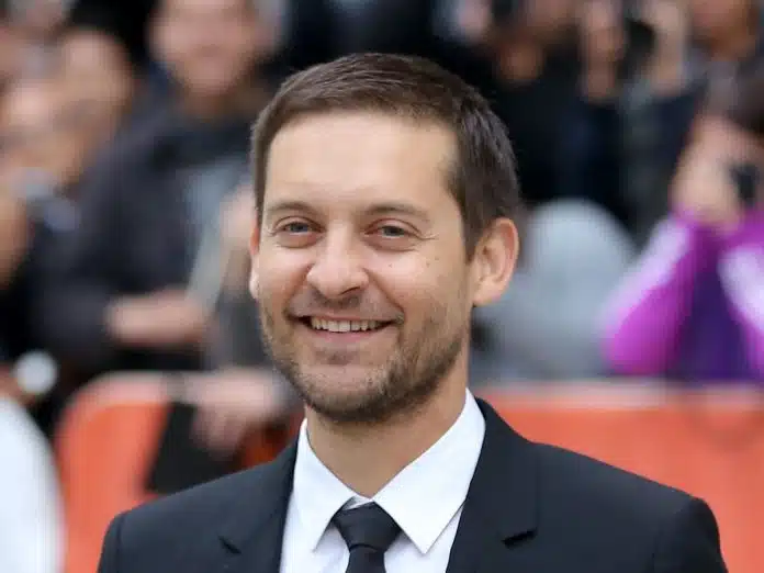 Tobey Maguire, Edward Zwick