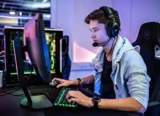 Un joueur d'esport