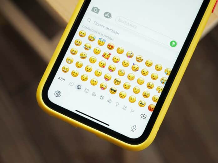 Quelle est l'histoire des emojis : de leurs origines à aujourd'hui