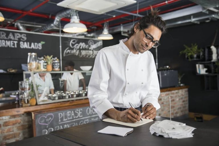 salariés de la restauration bénéficiant d'une mutuelle obligatoire pour leur santé
